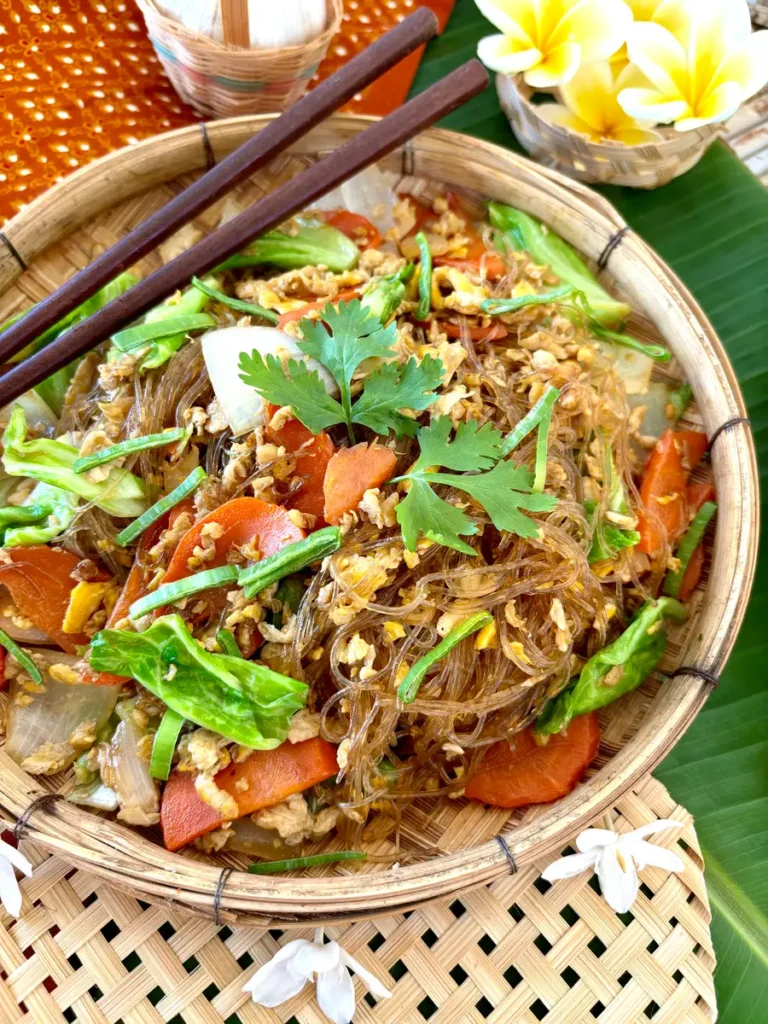 Best Pad Woon Sen Recipe (Thai Glass Noodle Stir Fry)