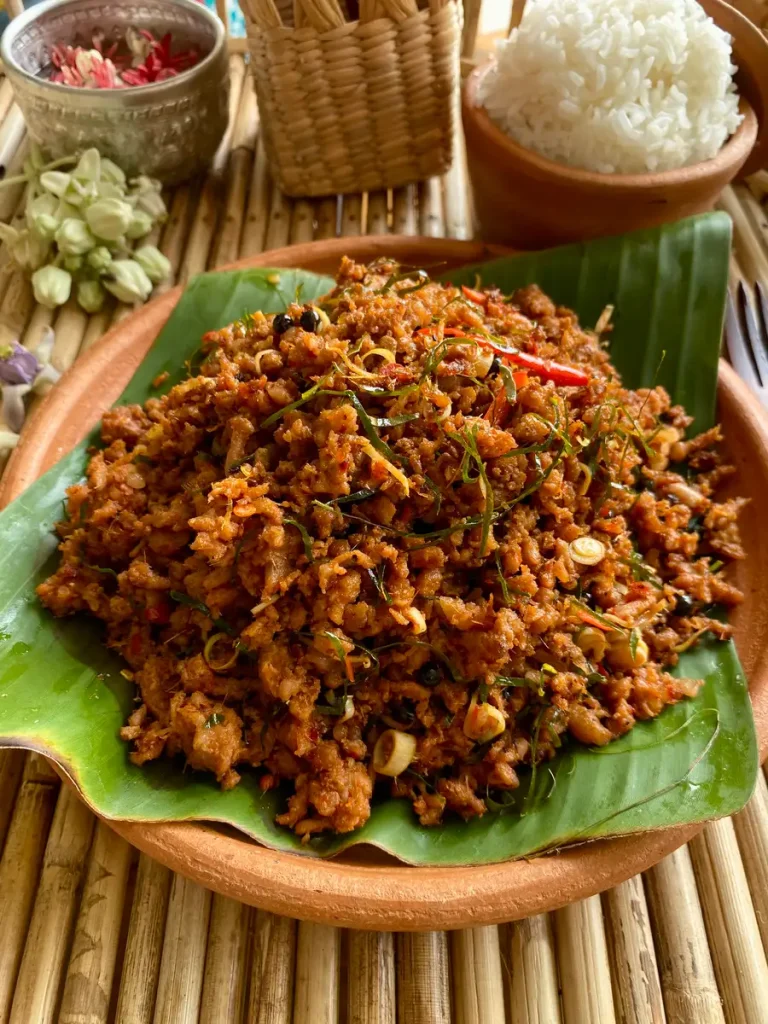 Khua Kling Recipe (Thai Dry Mince Curry)