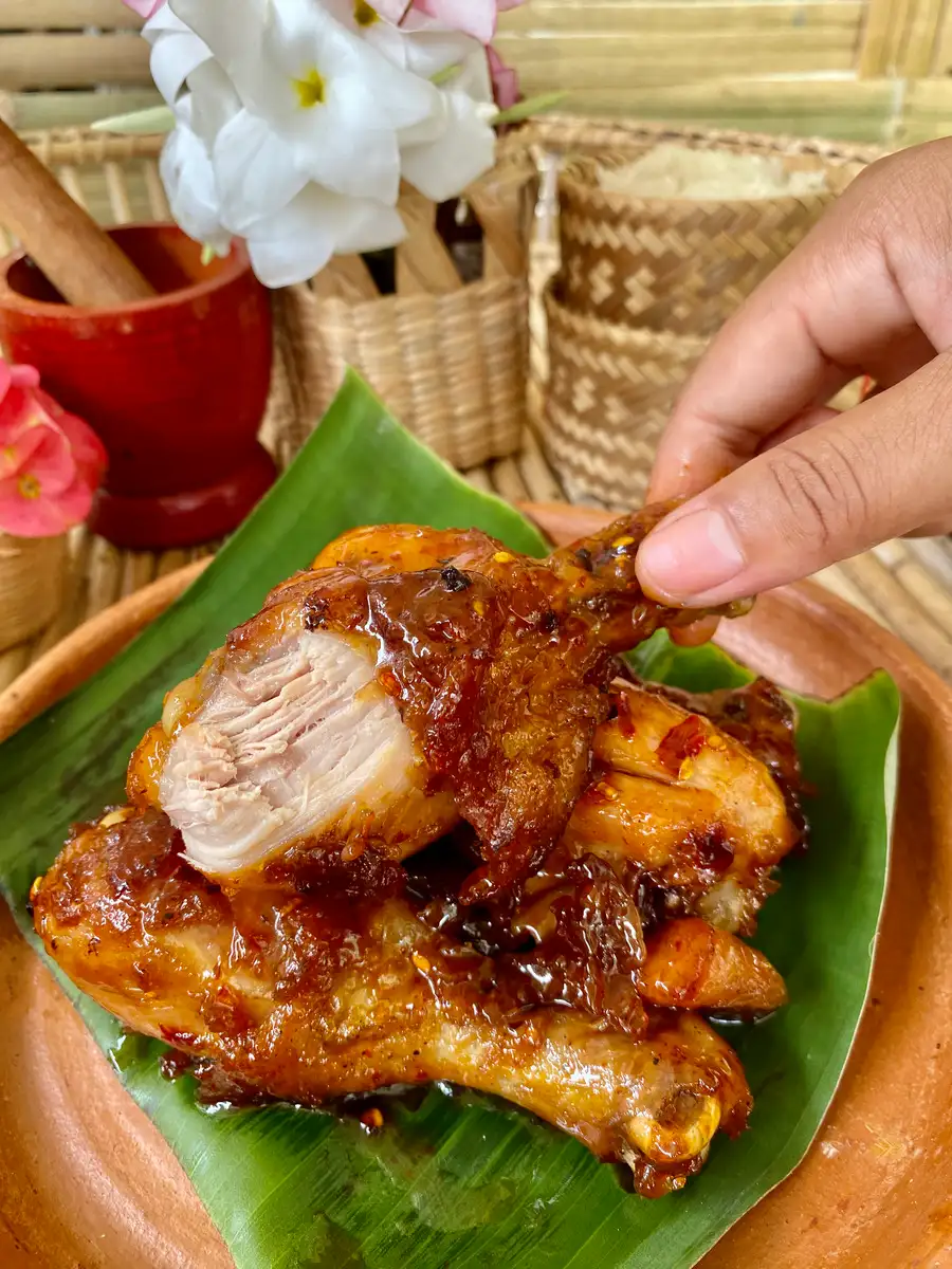 Crispy Buttermilk Fried Chicken - The Cooking Collective