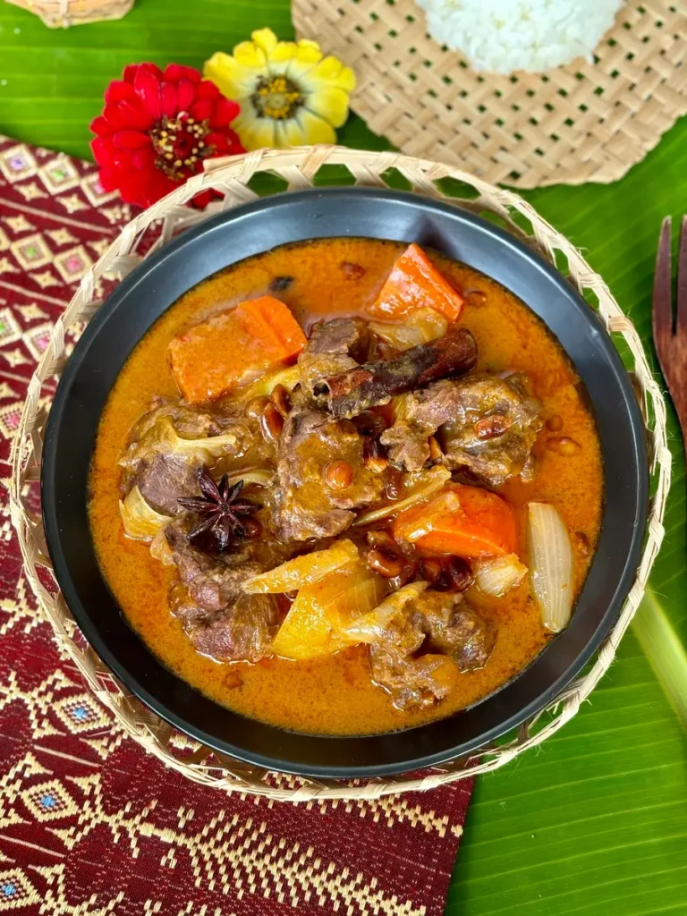 Gaeng Massaman Neua Thai Massaman Beef Curry Recipe