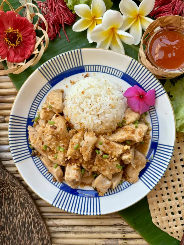 Thai Garlic Pepper Chicken Stir-Fry (Pad Kratiem Prik Thai) – Hungry in ...